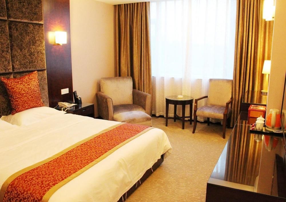 Chengdu Ronghome Hotel Zewnętrze zdjęcie